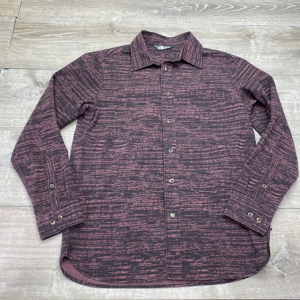 The North Face Shirt Mens Medium Red Graphic Long Sleeve Button Up Casual